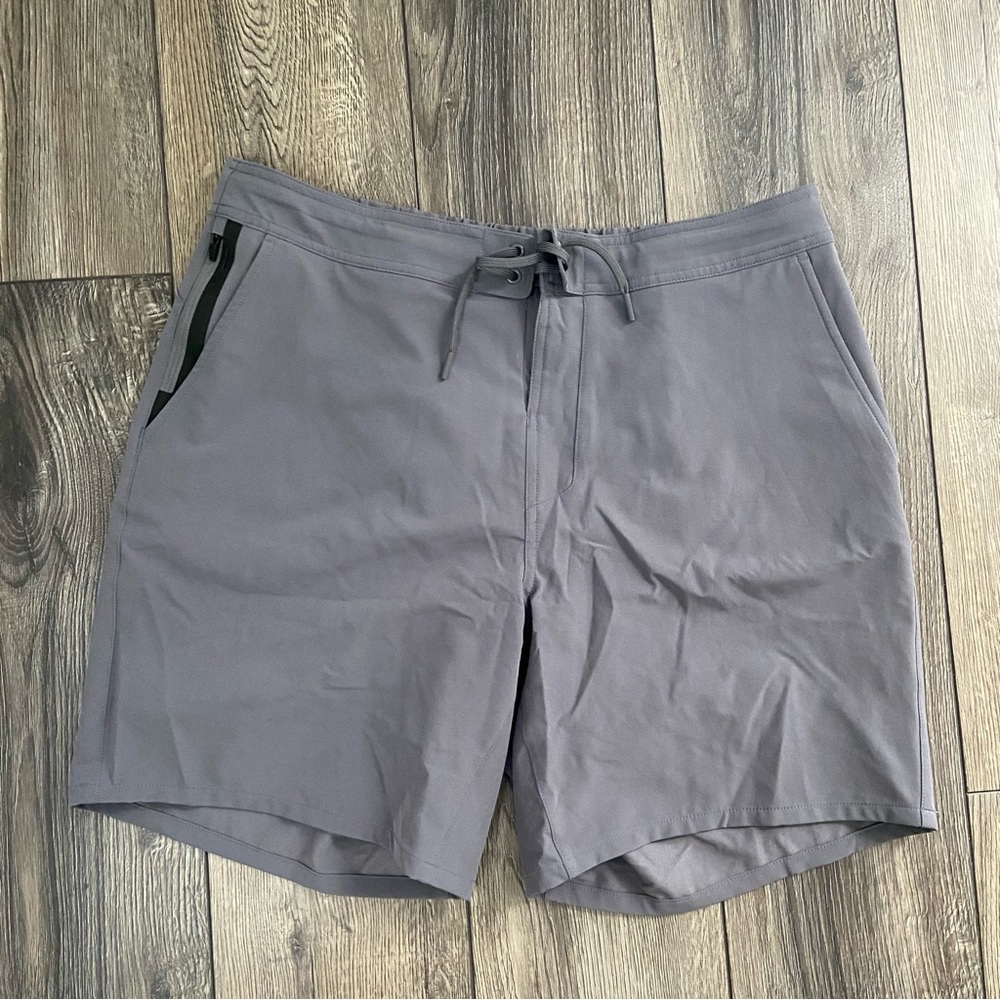 Ten Thousand Shorts The Foundation Short 7”
